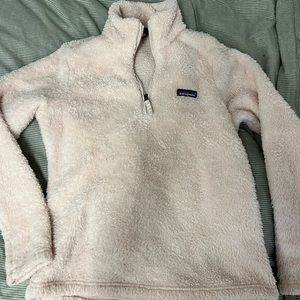 Patagonia light pink sweater